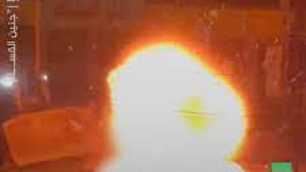 لحظة تفجير عبوة ناسفة بآلية إسرائيلية في جنين