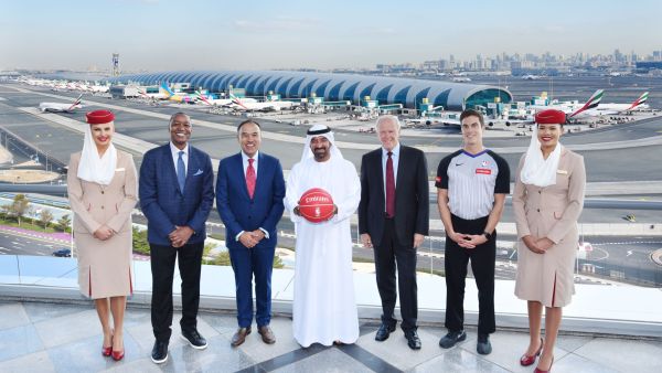 خلال الحدث طيران الإمارات توقع اتفاقية شراكة مع الرابطة الوطنية لكرة السلة الأميركية NBA