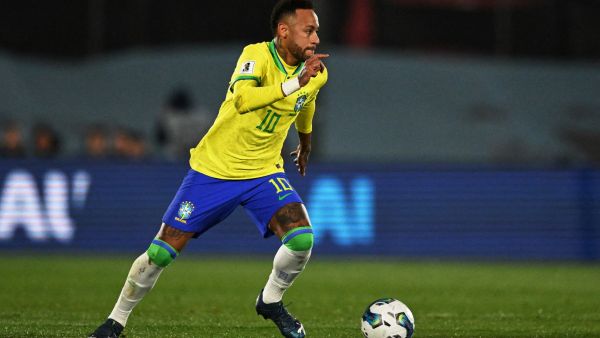 Brazil's forward Neymar controls the ball during the 2026 FIFA World Cup South American qualification football match between Uruguay and Brazil at the Centenario Stadium in Montevideo on October 17, 2023. (Photo by Eitan ABRAMOVICH / AFP)