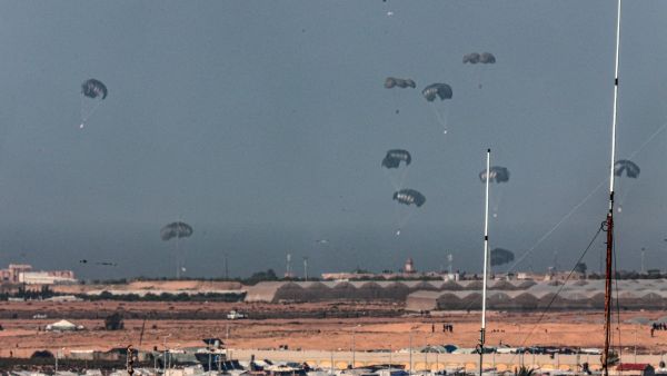 إنزال جوي جنوب قطاع غزة