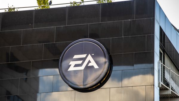 EA Games lays off 5% of workforce, cancels Star Wars game