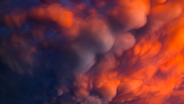 Mammatus cloud