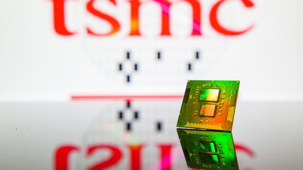 US delays TSMC $40B chip manufacturing plans