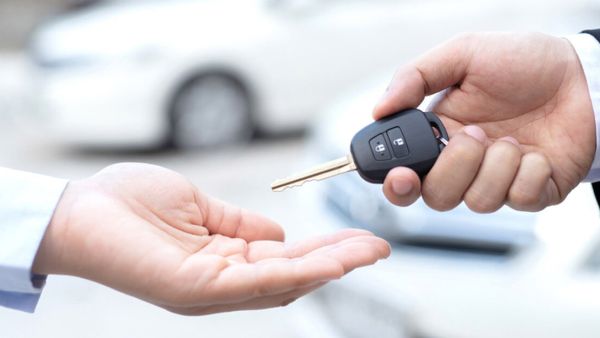 أفضل 3 مكاتب تأجير سيارات في دبي بدون تأمين مع العناوين