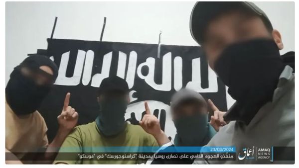 المهاجمين قبل العملية وفق وكالة اعماق التابعة لداعش