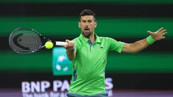 ديوكوفيتش يغادر البطولة (Photo by CLIVE BRUNSKILL / GETTY IMAGES NORTH AMERICA / Getty Images via AFP)