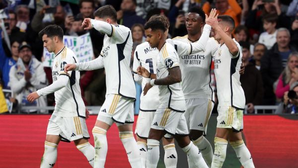 ريال مدريد ينتصر من جديد (Photo by Pierre-Philippe MARCOU / AFP)