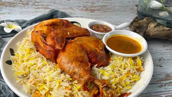 مطاعم مندي في دبي مول