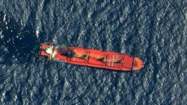 Houthis target US Mido vessel and Israel’s Eilat with ballistic missiles