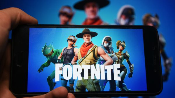 When will Fortnite be back up? Latest update on Chapter 5 Season 2: Myths & Mortals maintenance. (Shutterstock)