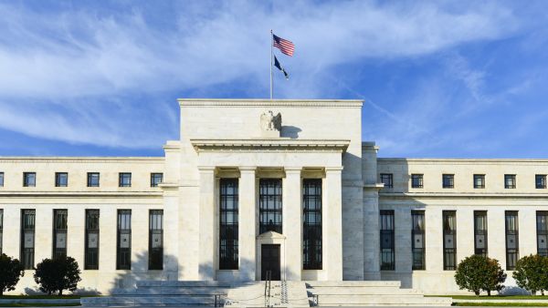 US federal reserve cuts interest rates