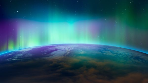 Earth hit with "severe" geomagnetic storm, flight and radio comms disturbed