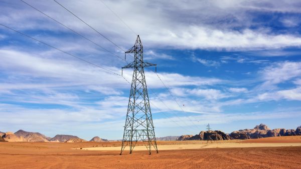 Jordan and Iraq electrical connection