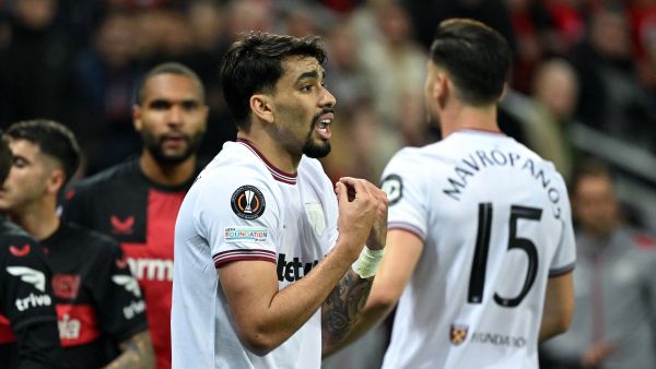 لوكاس باكيتا (Photo by INA FASSBENDER / AFP)