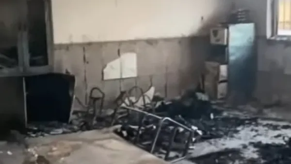 حرق مدرسة في بغداد