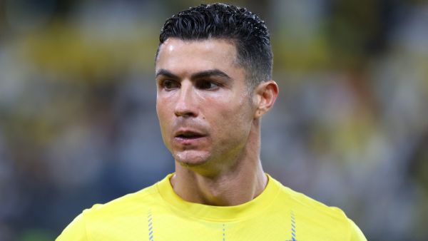 رونالدو يقود النصر لانتصار كاسح على أبها (Photo by Fayez NURELDINE / AFP)