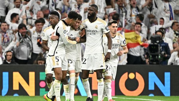 ريال مدريد يتحدى مايوركا يوم السبت (Photo by JAVIER SORIANO / AFP)