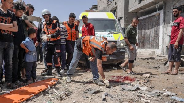 عشرات المجازر يوميا في غزة