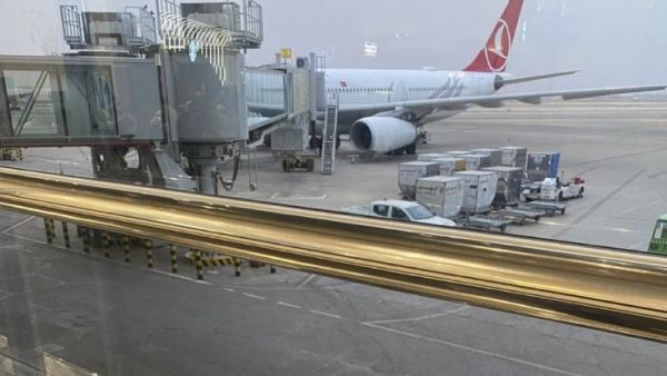 مطار دبي