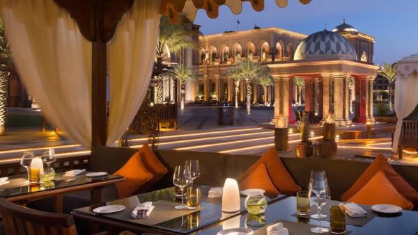 مطاعم قصر الامارات أبوظبي