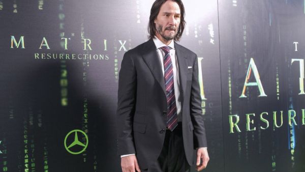 anadian actor Keanu Reeves arrives for the premiere of "The Matrix Resurrections" 