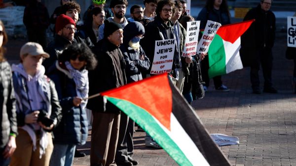 'Death to America, death to Israel': US protesters chant in Michigan rally