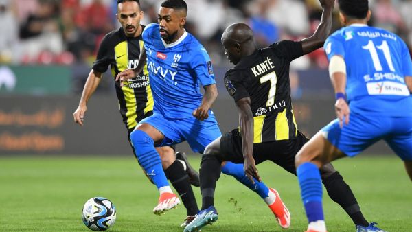 من هو معلق مباراة الهلال والاتحاد في نصف نهائي كأس الملك السعودي 2023-24؟