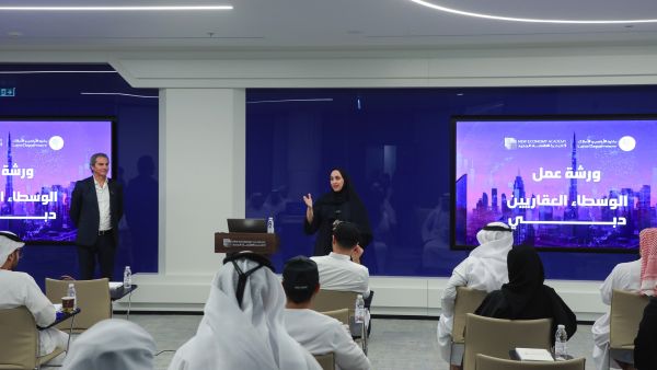 Dubai Real Estate Brokers Programme attracts more than 1,000 citizens and 25 strategic partnerships with the private sector Dubai Real Estate Brokers Programme attracts more than 1,000 citizens and 25 strategic partnerships with the private sector