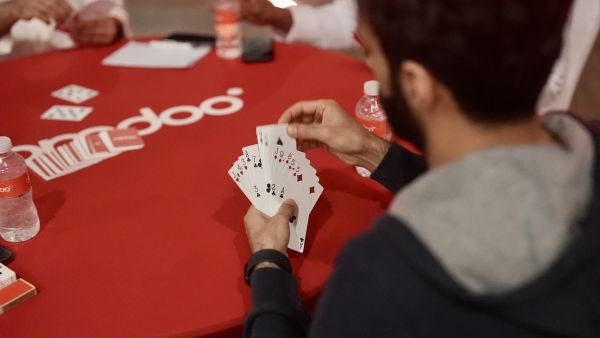 Ooredoo Kuwait Hosts “Hand” And “Kout Bu Sitta” Playoffs in its New Season of Ramadan “Ganjifa” Games Ooredoo Kuwait Hosts “Hand” And “Kout Bu Sitta” Playoffs in its New Season of Ramadan “Ganjifa” Games