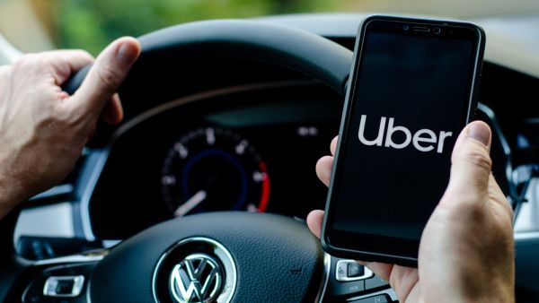 Egyptian famous TV presenter survives Uber driver kidnap attempt