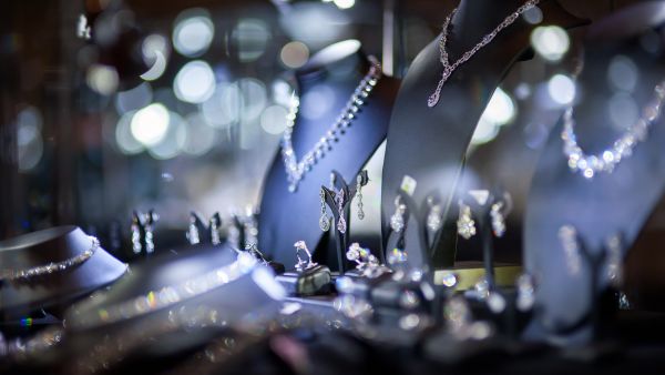 What is the Best Way to Cash in Silver