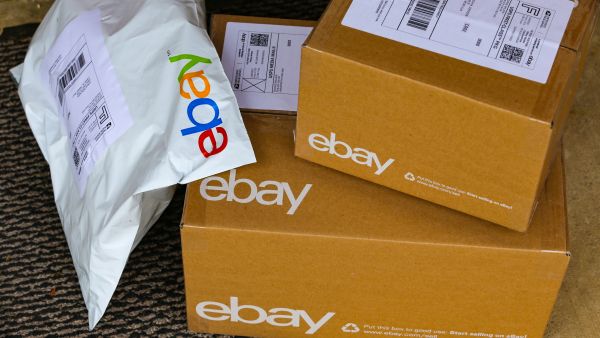 How Much Time Does eBay Sellers Need to Ship