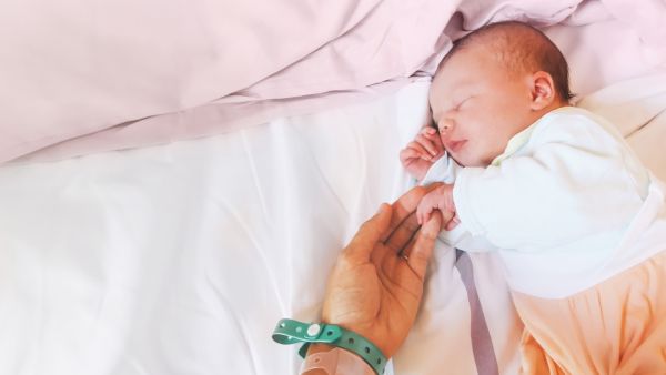 أسماء بنات تعبر عن الفرح والجمال والتفاؤل مع معانيها