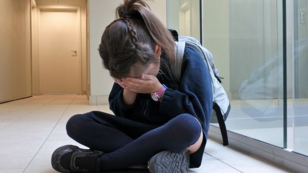 التحرش والابتزاز في المدارس التحرش والابتزاز في المدارس