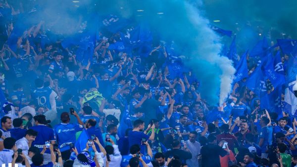 الدعيع يكشف سبب غياب جماهير الهلال في المدرجات