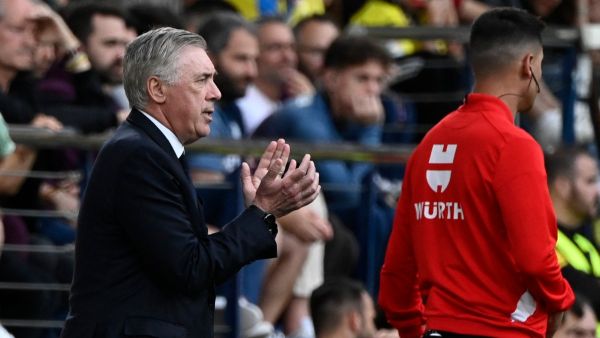كارلو أنشيلوتي (Photo by JOSE JORDAN / AFP)