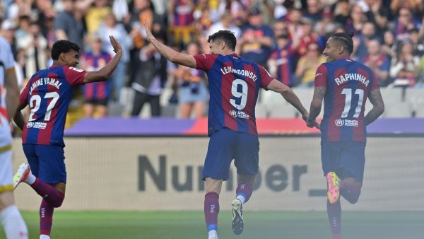 برشلونة يتفوق على رايو فايكانو (Photo by MANAURE QUINTERO / AFP)