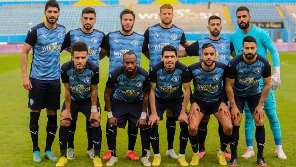 بيراميدز في خطر!! استبعاد من القائمة وإيقاف مؤقت
