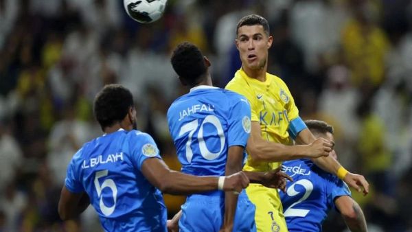 تشكيل الهلال والنصر في "ديربي الرياض" يخلو من الكثير