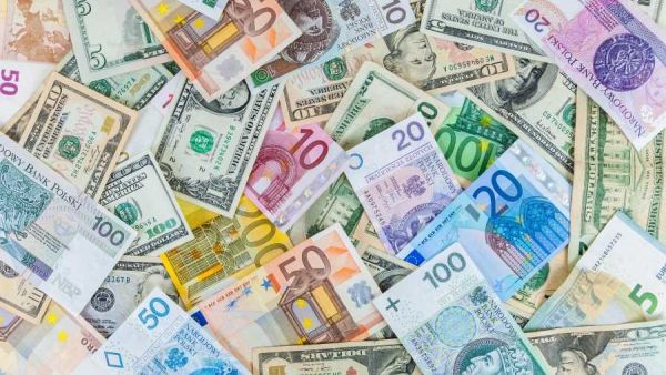 تفسير رؤية المال الورق في المنام لابن سيرين
