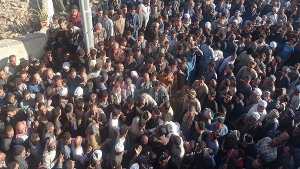  جنازة مهيبة لـ 4 شباب توفوا في السعودية
