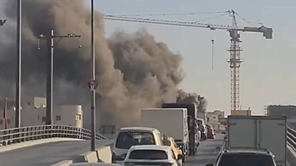 حريق مجمع تجاري بعمان