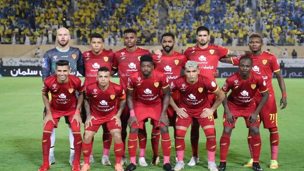 عروض يلو تنهار على الدوري الإنجليزي عروض يلو تنهار على الدوري الإنجليزي