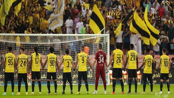 عطيف يفتح النار على إدارة الاتحاد السعودي