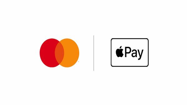 ما الفرق بين البطاقة البلاستيكية وبطاقة Apple pay؟