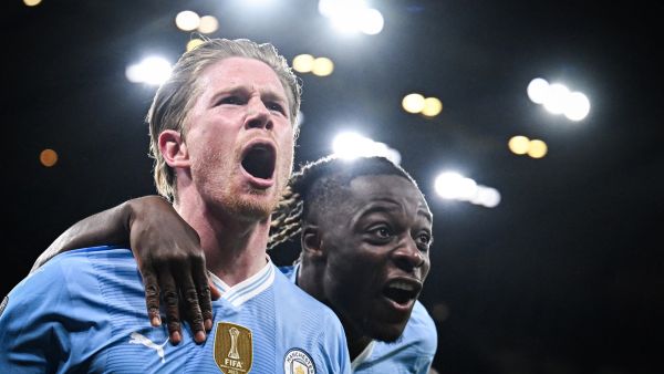 مانشستر سيتي مطالب بتحقيق الفوز على ولفرهامبتون اليوم (Photo by Paul ELLIS / AFP)
