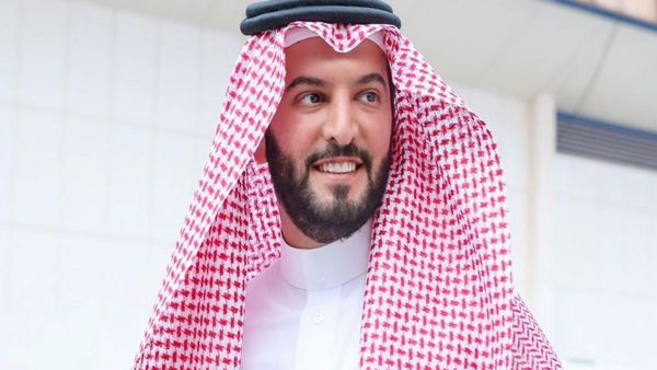 نصراوي يعلن الإطاحة بابن نافل من رئاسة الهلال