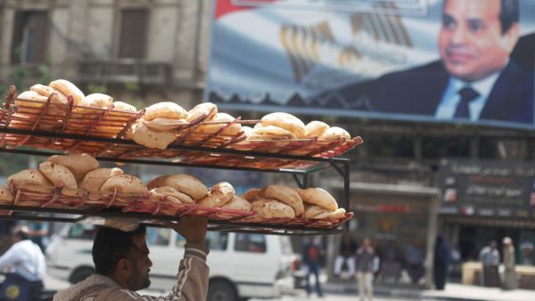 مصر - رفع أسعار الخبز