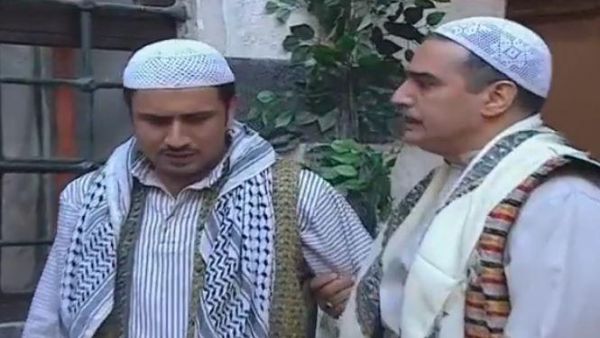 عباس النوري  في عزاء والدة قيس الشيخ نجيب