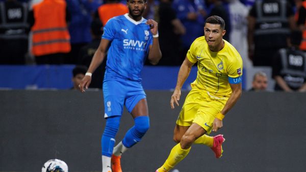 موعد مباراة النصر والهلال في دوري روشن السعودي 2023-24 والقنوات الناقلة